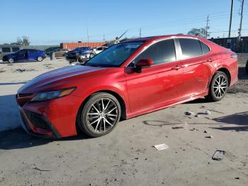  Salvage Toyota Camry