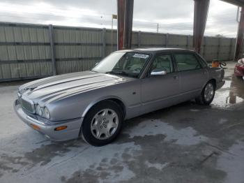  Salvage Jaguar XJ