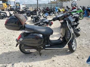  Salvage Vespa Vsxit