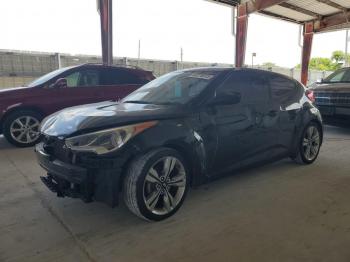  Salvage Hyundai VELOSTER