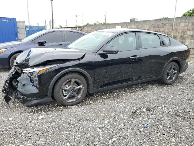  Salvage Kia K4 Lx