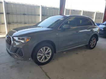  Salvage Audi Q3