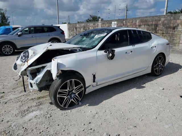  Salvage Kia Stinger