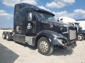  Salvage Peterbilt 587