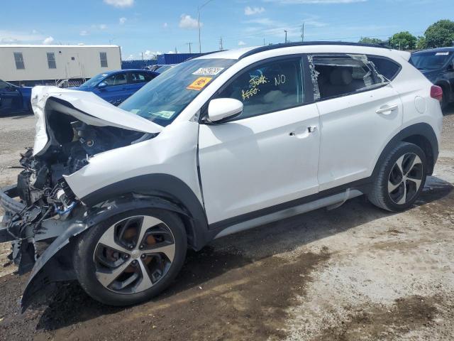  Salvage Hyundai TUCSON