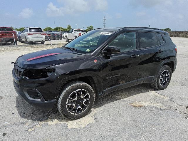  Salvage Jeep Compass