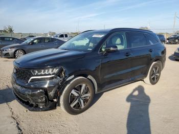  Salvage Kia Sorento