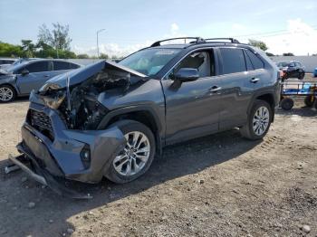  Salvage Toyota RAV4
