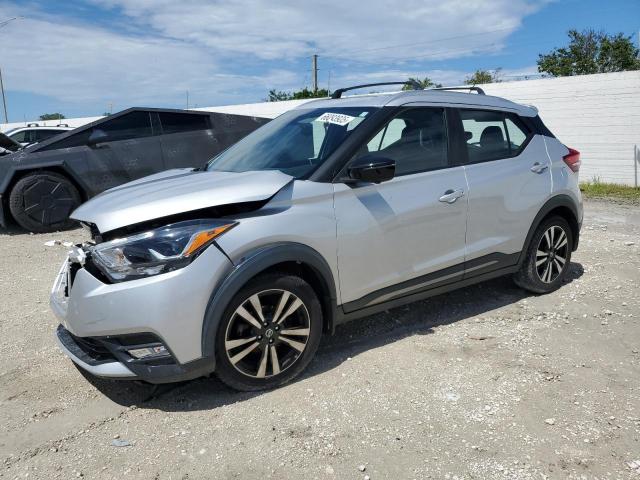  Salvage Nissan Kicks