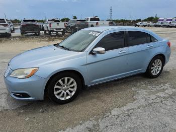  Salvage Chrysler 200