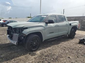  Salvage Toyota Tundra