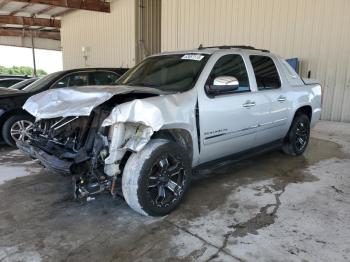  Salvage Chevrolet Avalanche
