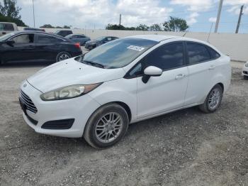  Salvage Ford Fiesta