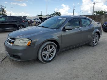  Salvage Dodge Avenger