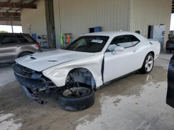  Salvage Dodge Challenger