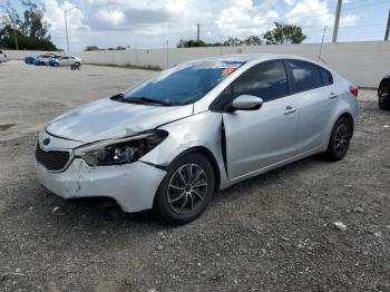  Salvage Kia Forte