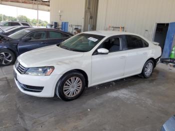  Salvage Volkswagen Passat