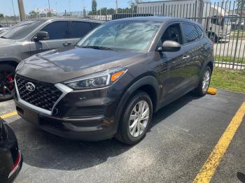  Salvage Hyundai TUCSON