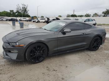  Salvage Ford Mustang
