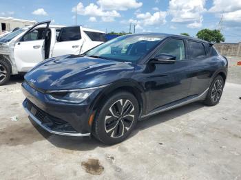  Salvage Kia EV6