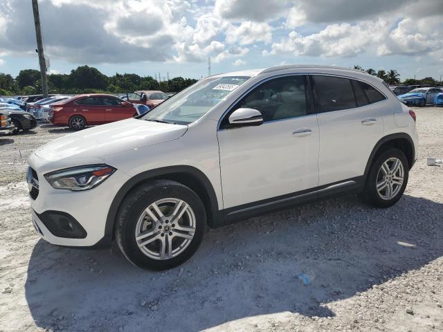 Salvage Mercedes-Benz GLA