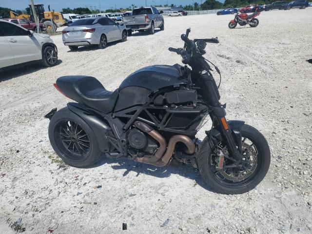  Salvage Ducati Diavel