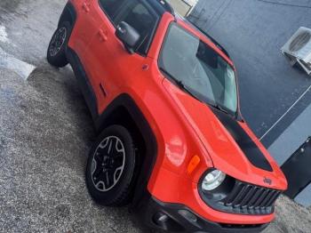  Salvage Jeep Renegade