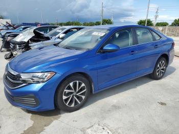  Salvage Volkswagen Jetta