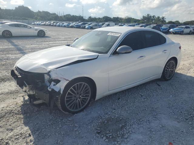  Salvage Alfa Romeo Giulia