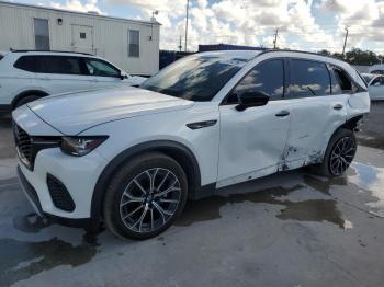  Salvage Mazda Cx