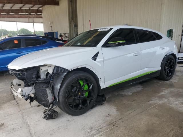  Salvage Lamborghini Urus