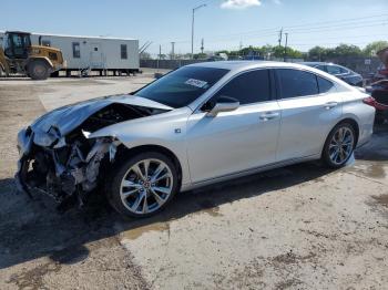  Salvage Lexus Es