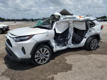  Salvage Toyota RAV4