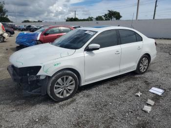  Salvage Volkswagen Jetta