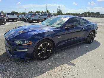  Salvage Ford Mustang