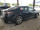 Kia Optima Hybrid Image 12