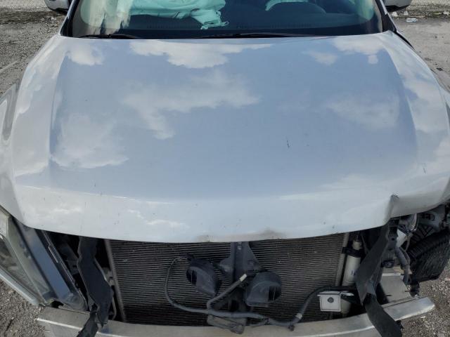 Nissan Pathfinder S Image 8