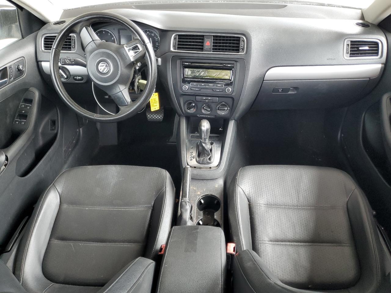 Volkswagen Jetta Se Image 9