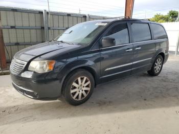  Salvage Chrysler Minivan