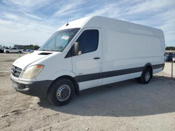  Salvage Mercedes-Benz Sprinter