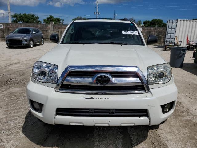 Toyota 4Runner Sr5 Image 5
