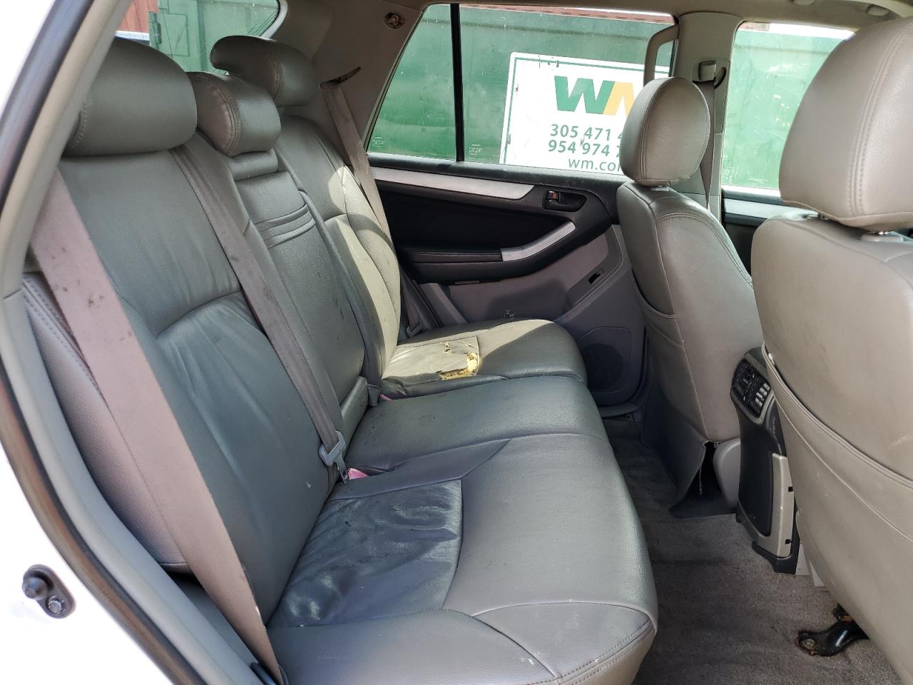 Toyota 4Runner Sr5 Image 10