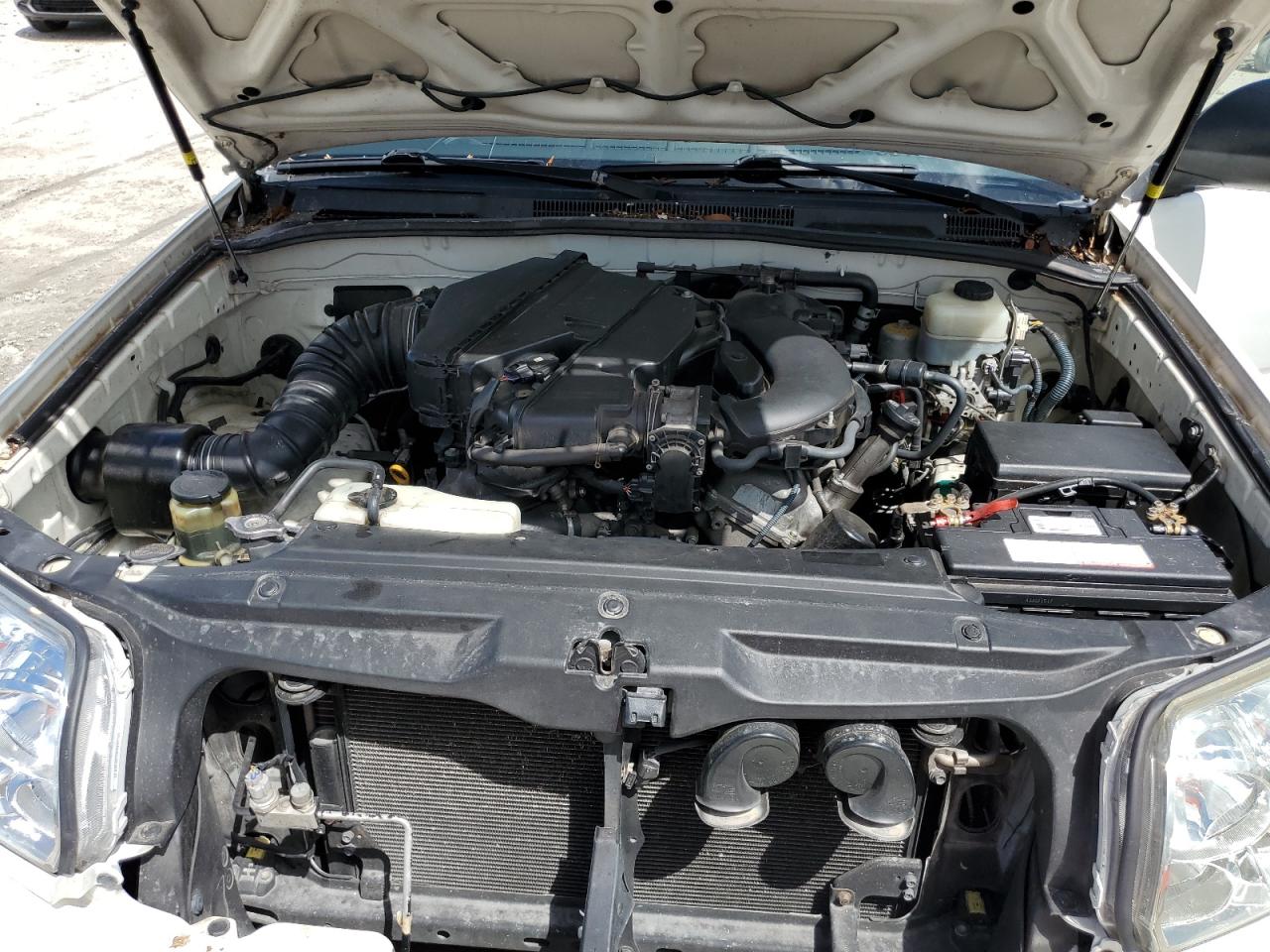 Toyota 4Runner Sr5 Image 9