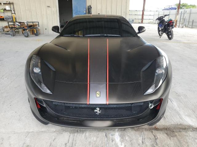 Ferrari 812 Image 8