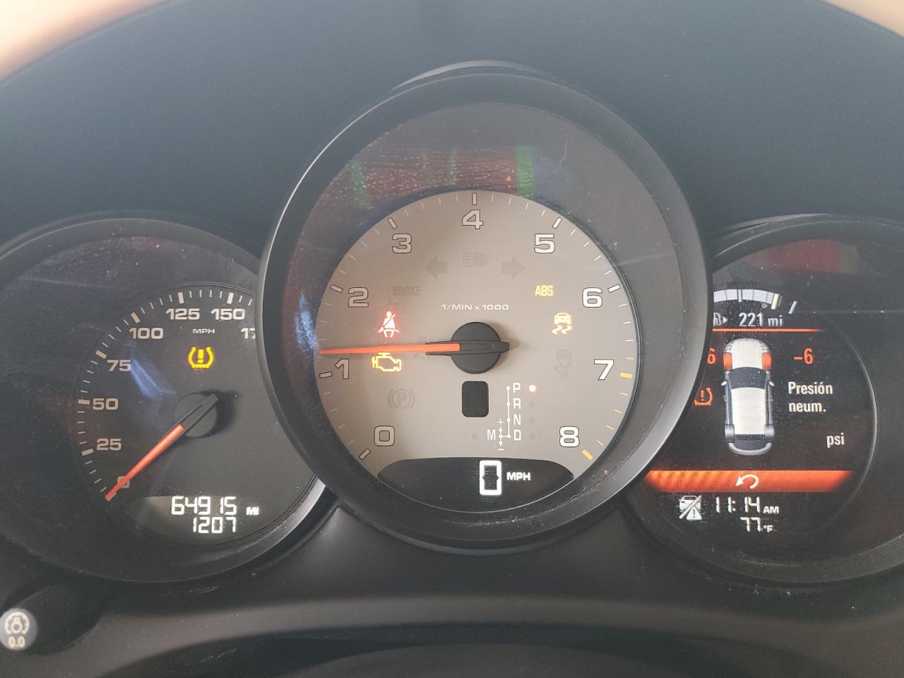 Porsche Macan S Image 11