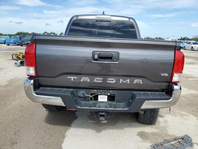 Toyota Tacoma Double Cab Image 8