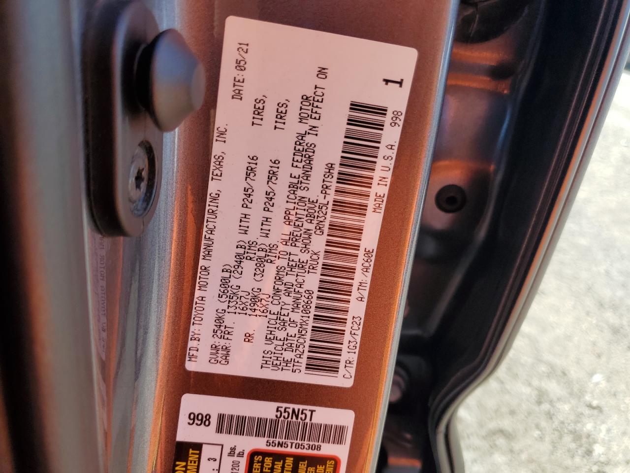 Toyota Tacoma Double Cab Image 10