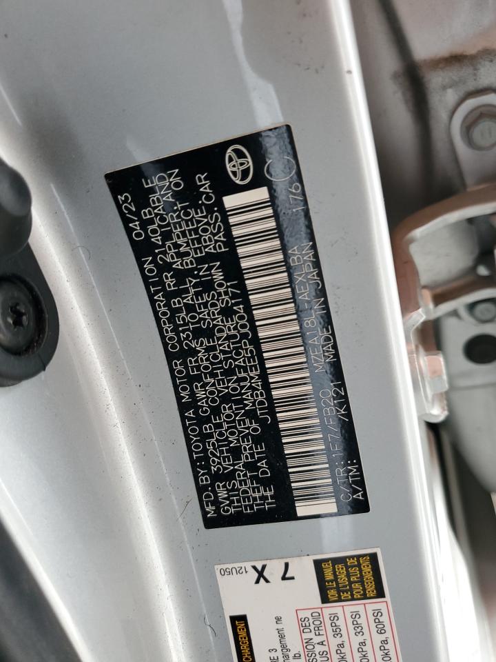 Toyota Corolla Le Image 11