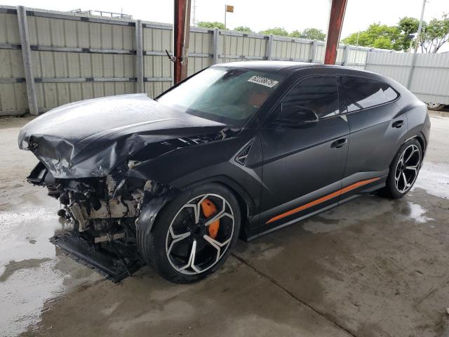  Salvage Lamborghini Urus