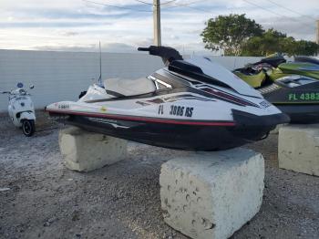  Salvage Yamaha Jetski